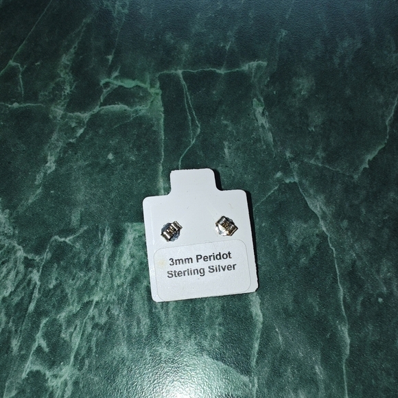 Sterling Silver 3mm Peridot Stud Earrings - Picture 2 of 2